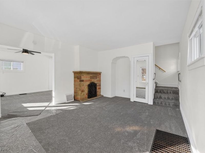 888 Beardsley Street, Akron, OH 44311 Photo 11