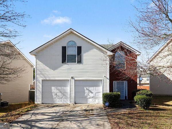 2571 S Hills Parkway, Riverdale, GA 30296