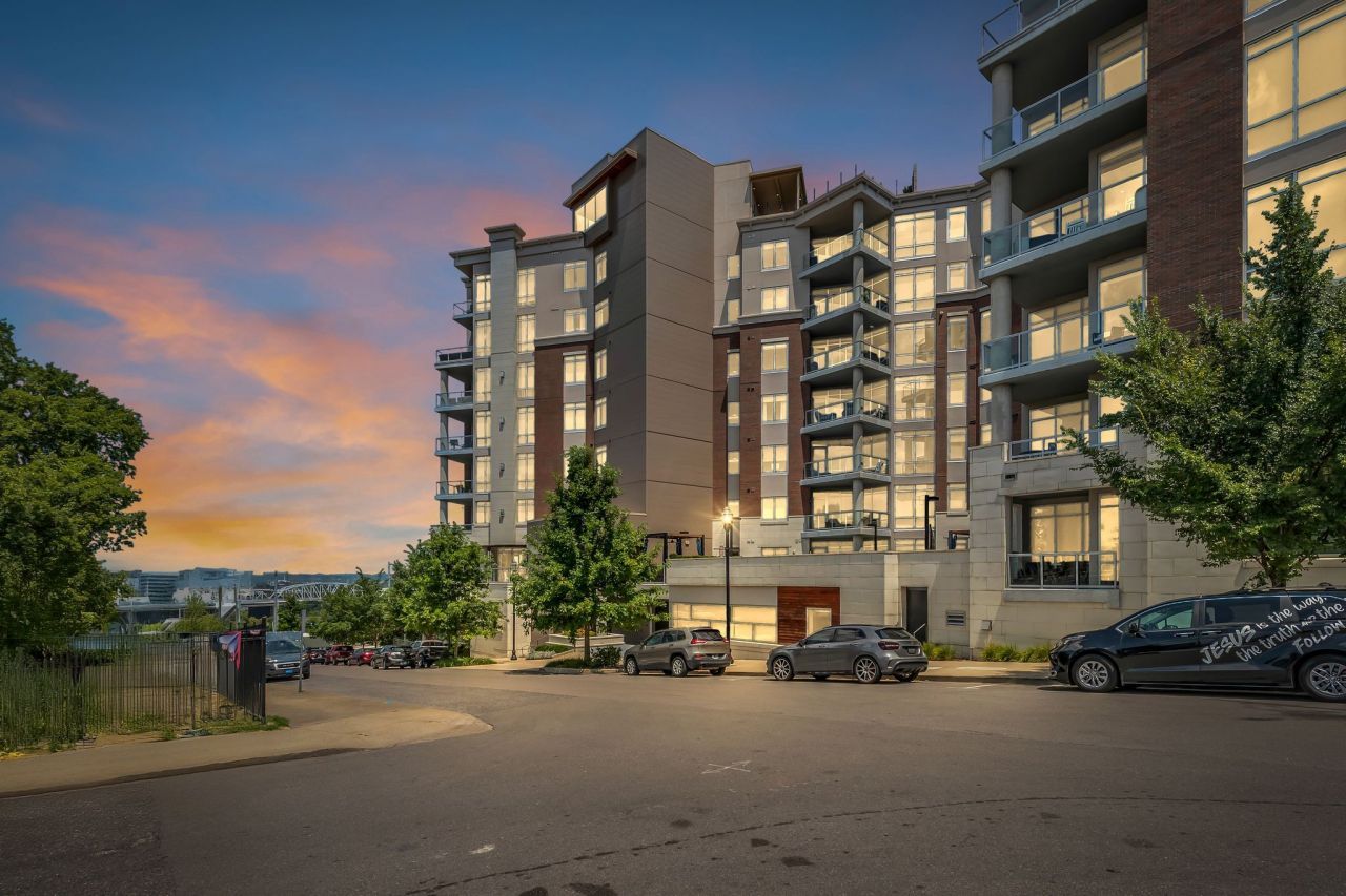 20 Rutledge St, Unit 109, Nashville, TN 37210 Main Photo