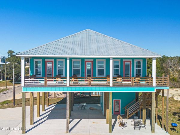 601 E Beach Boulevard, Long Beach, MS 39560