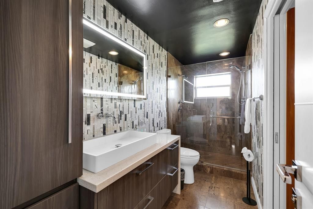 4710 NE 27th Avenue, Fort Lauderdale, FL 33308 Photo