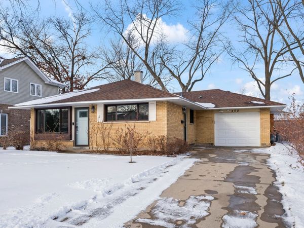 408 W Thomas Street, Arlington Heights, IL 60004