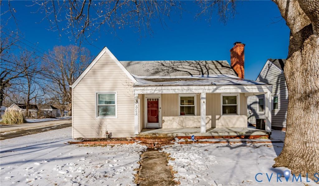 2209 Pickett Street, Hopewell, VA 23860 Main Photo