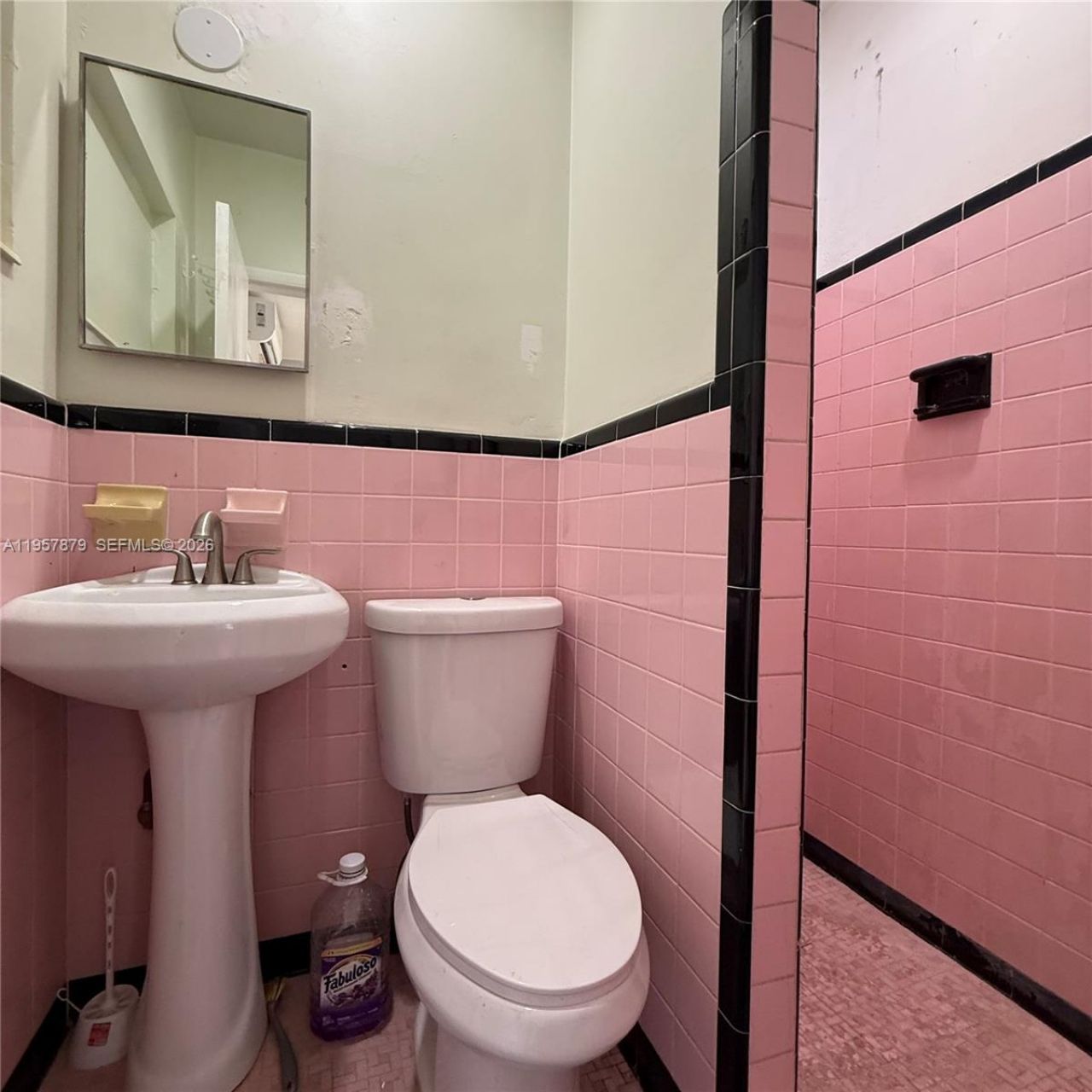 275 W 16th St, Hialeah, FL 33010 Photo