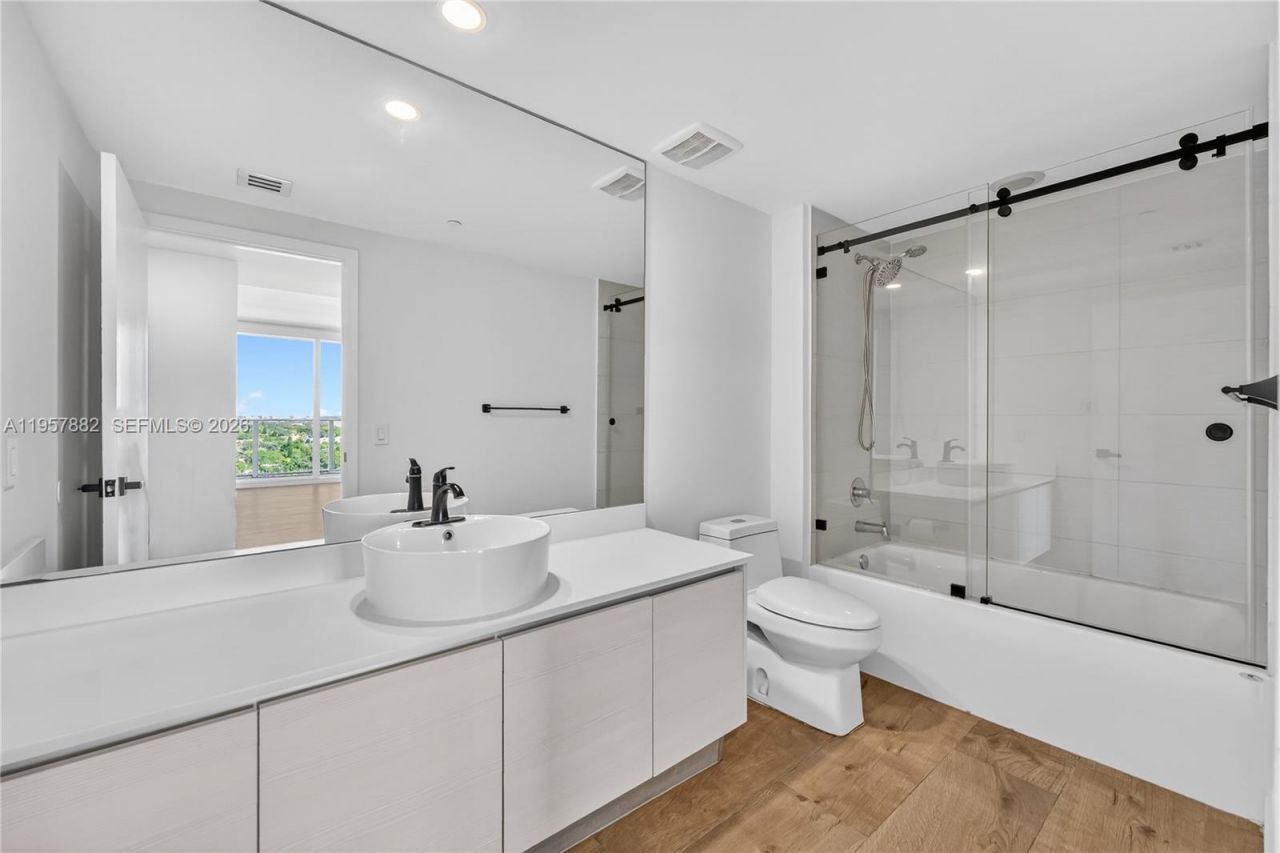 4250 Biscayne Blvd, Unit 1502, Miami, FL 33137 Photo