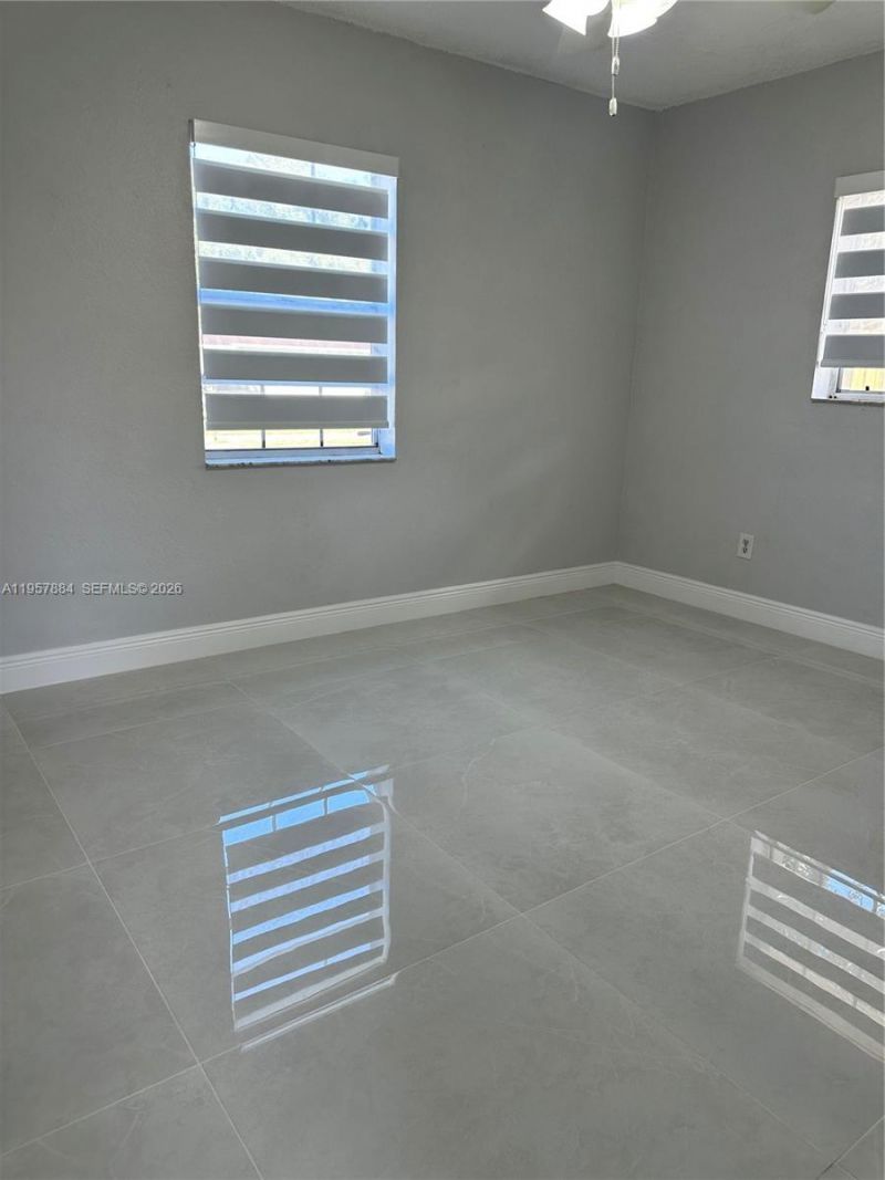 9450 SW 181st Ter, Palmetto Bay, FL 33157 Photo