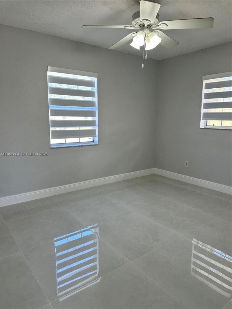 9450 SW 181st Ter, Palmetto Bay, FL 33157 Photo