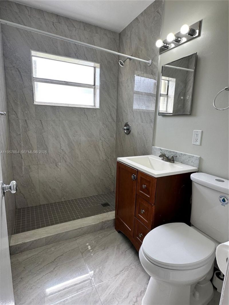 9450 SW 181st Ter, Palmetto Bay, FL 33157 Photo