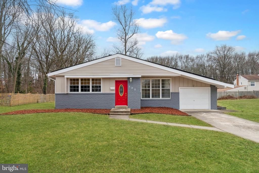 105 Country Club Place, Cherry Hill, NJ 08003 Main Photo