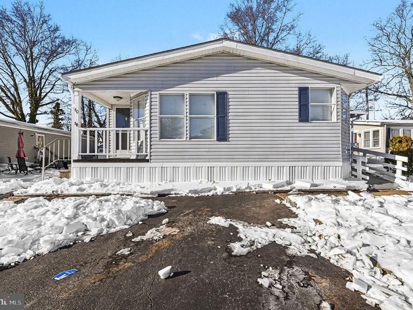 40 TEAROSE, MIDDLE RIVER, MD 21220
