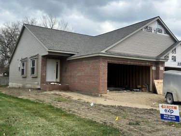 819 Chelsea Ridge Court, Howell, MI 48843