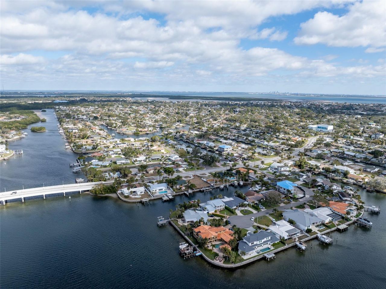 1336 40th Avenue Ne, Saint Petersburg, FL 33703 Photo