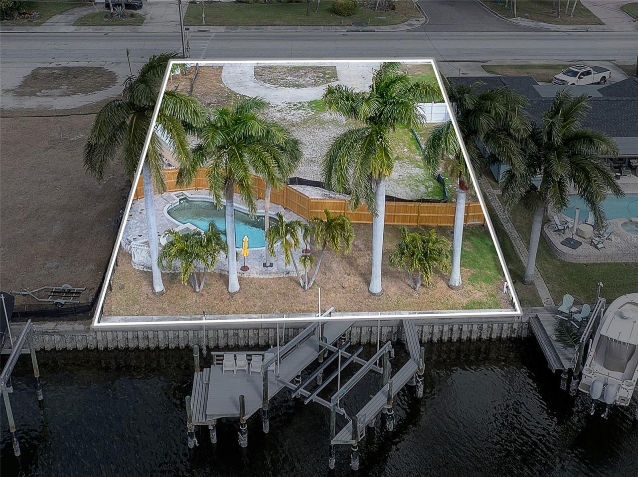 1336 40th Avenue Ne, Saint Petersburg, FL 33703 Photo