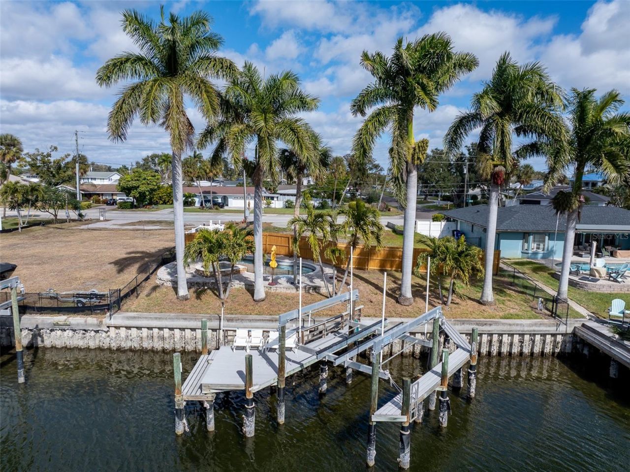 1336 40th Avenue Ne, Saint Petersburg, FL 33703 Photo