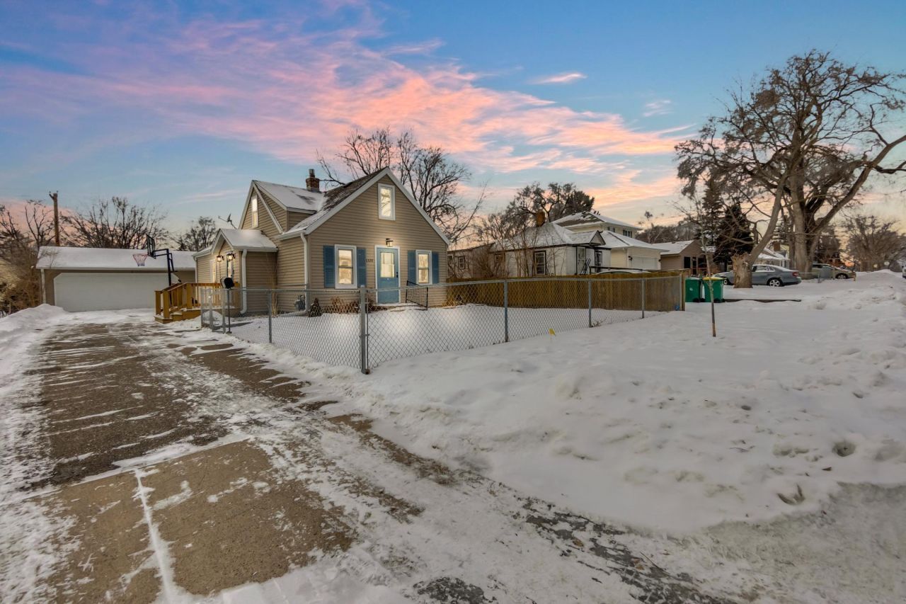 6328 15th Avenue S, Richfield, MN 55423 Main Photo