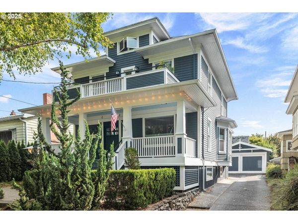 3916 N CONCORD AVE, Portland, OR 97227