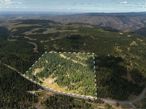 Highway 204, Weston, OR 97886