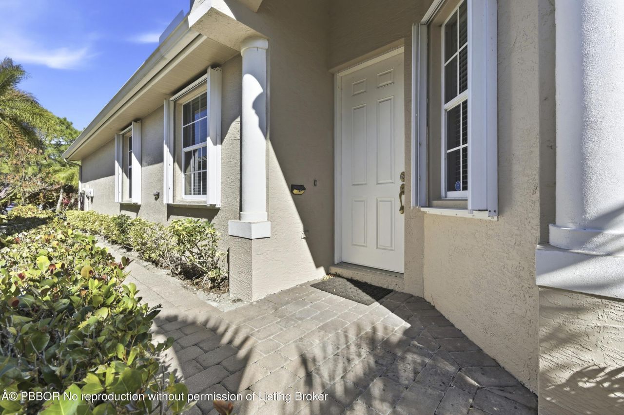 790 NW Red Pine Way, Unit 1, Jensen Beach, FL 34957 Photo