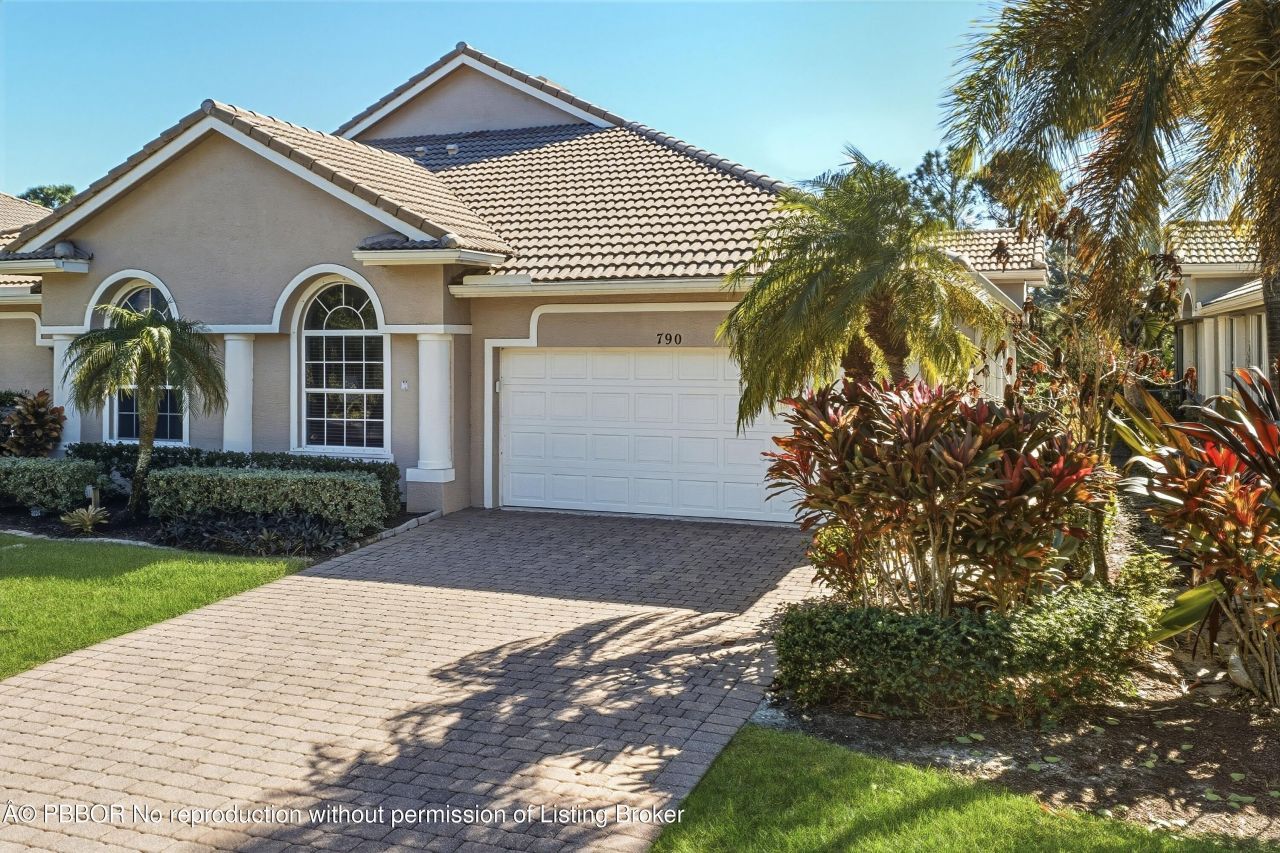 790 NW Red Pine Way, Unit 1, Jensen Beach, FL 34957 Photo