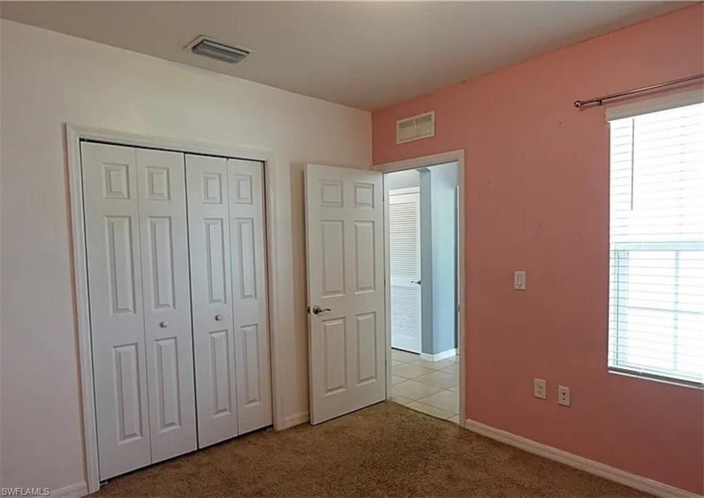 8350 Tortoise Isle Ct, Lehigh Acres, FL 33972 Photo