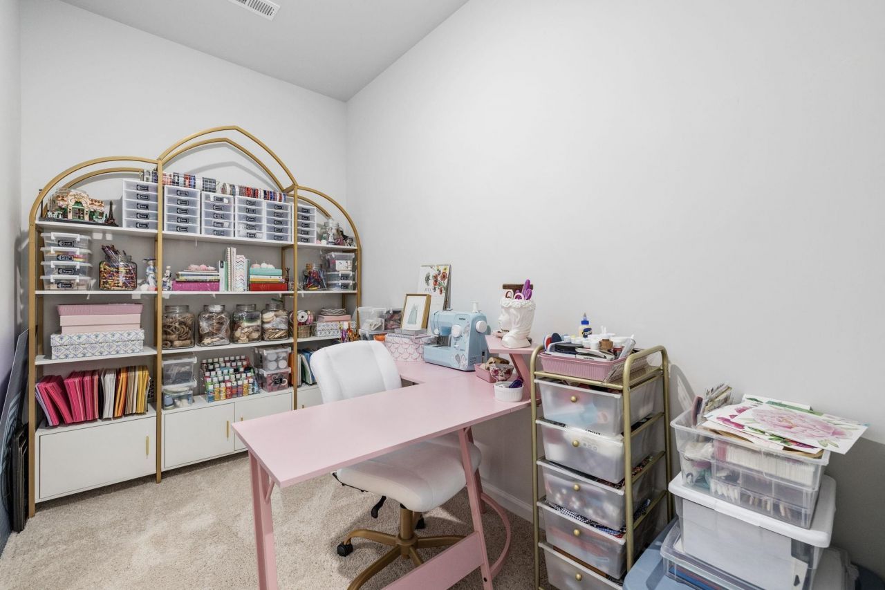 115 Hancher Dr. Photo 12