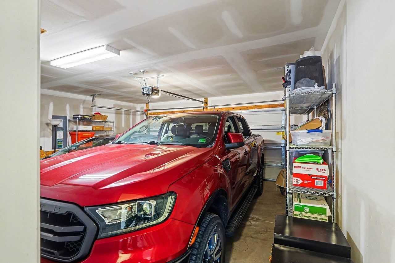 1366 Midtown Village Dr. Photo 22