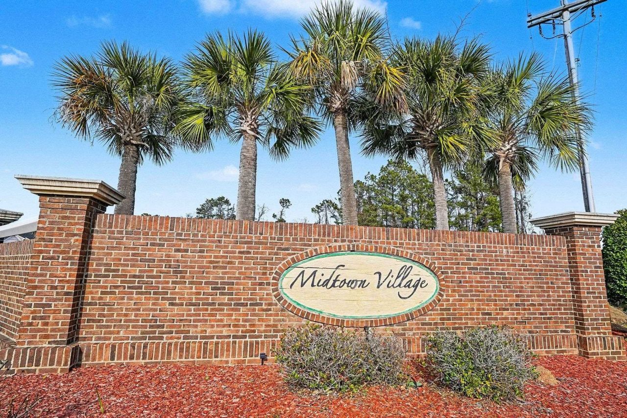 1366 Midtown Village Dr. Photo 28