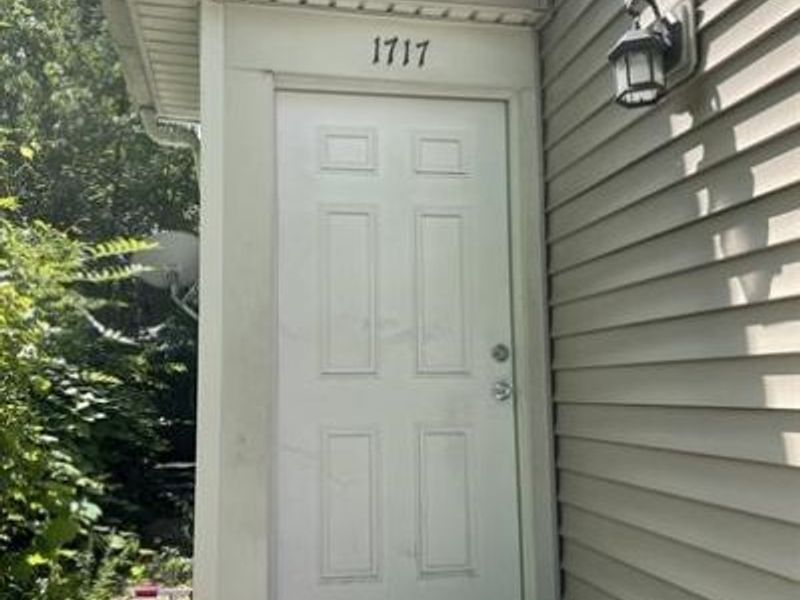 1717-1719 Clark Avenue, Cleveland, OH 44109 Photo 2