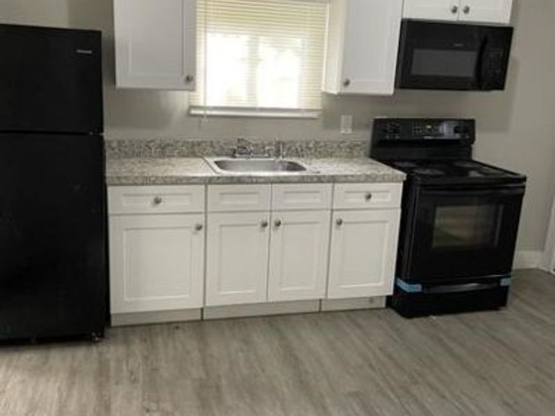 1717-1719 Clark Avenue, Cleveland, OH 44109 Photo 3