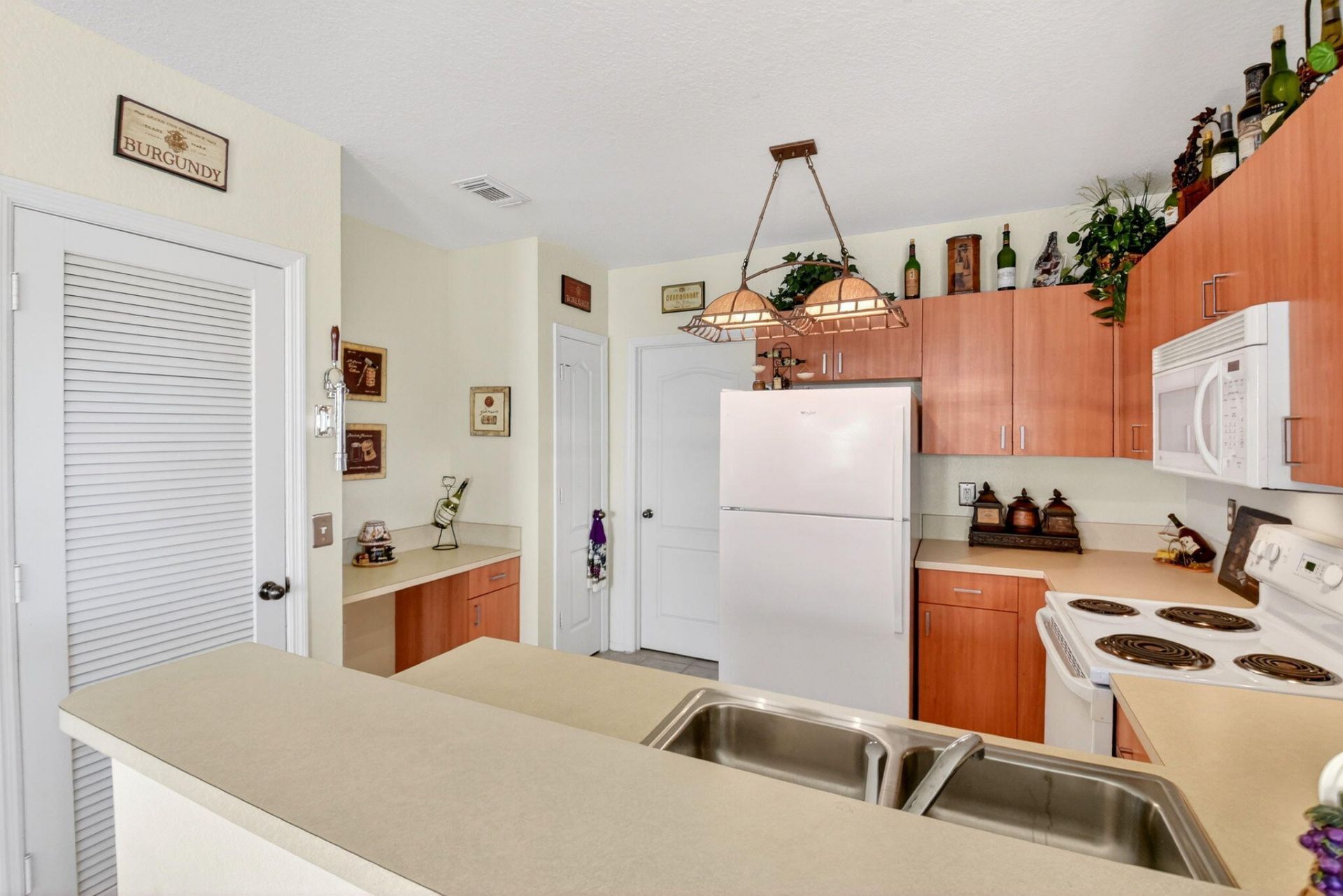 501 Belmont Place, Boynton Beach, FL 33436 Photo