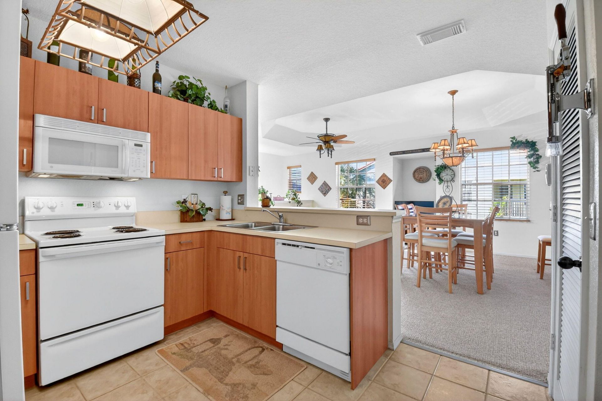 501 Belmont Place, Boynton Beach, FL 33436 Photo