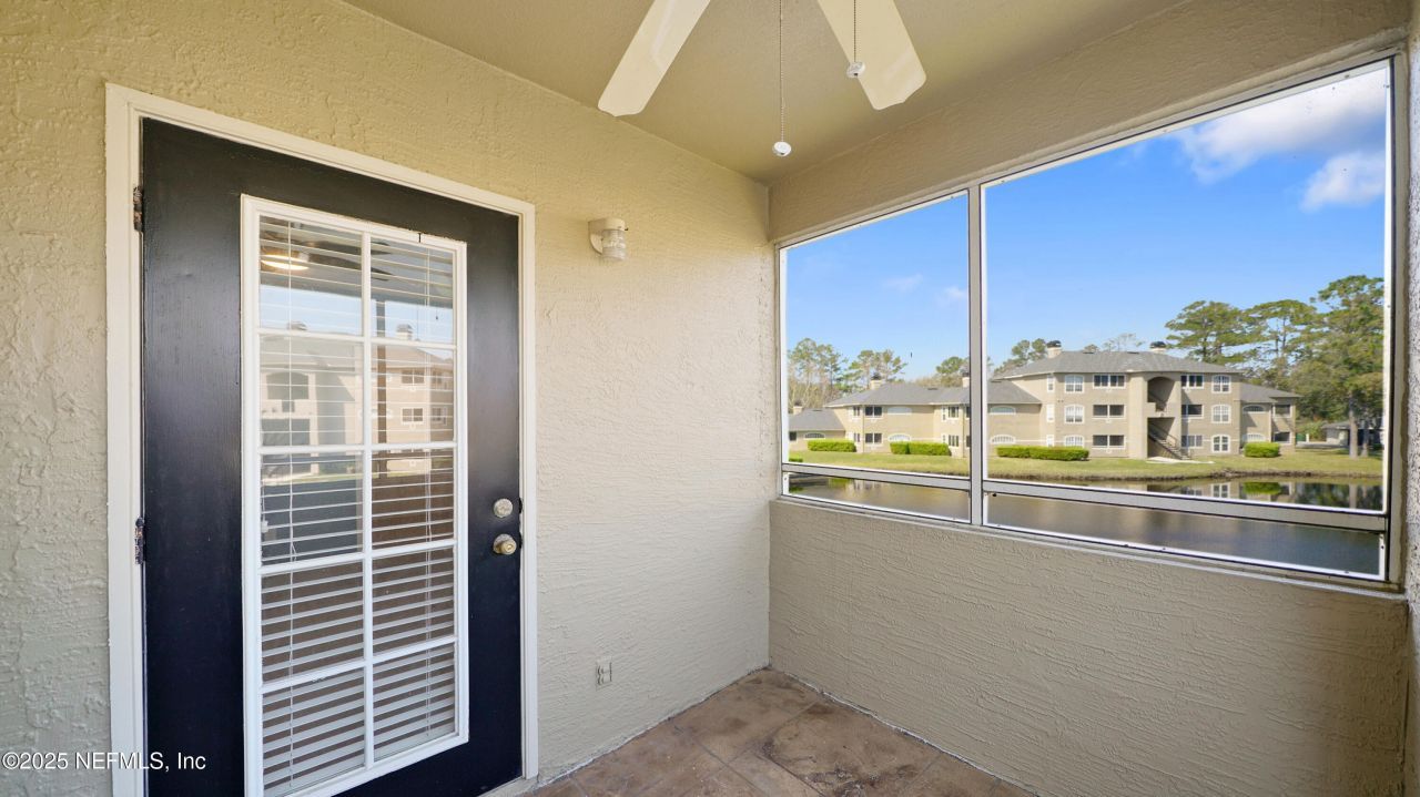 1701 The Greens Way, Unit 424, Jacksonville Beach, FL 32250 Photo