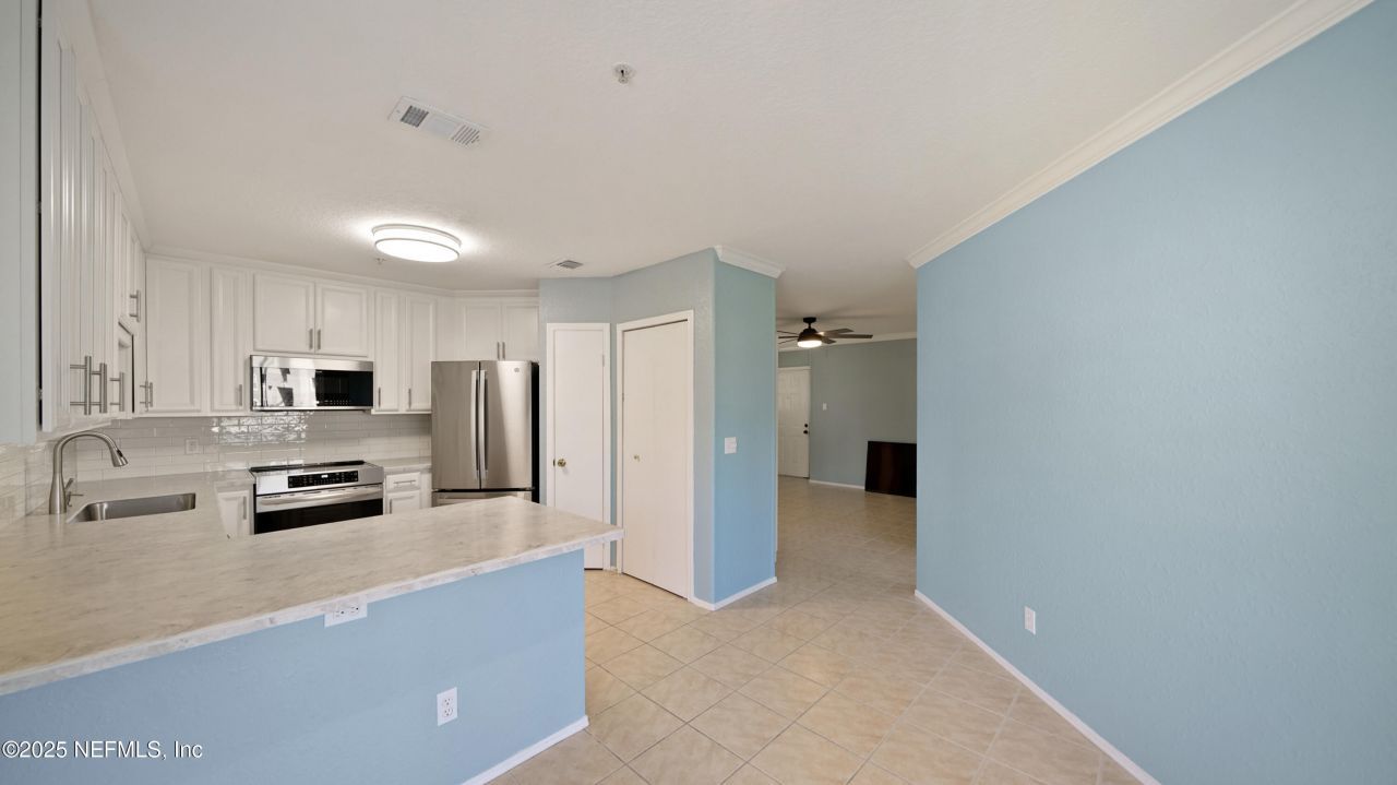 1701 The Greens Way, Unit 424, Jacksonville Beach, FL 32250 Photo