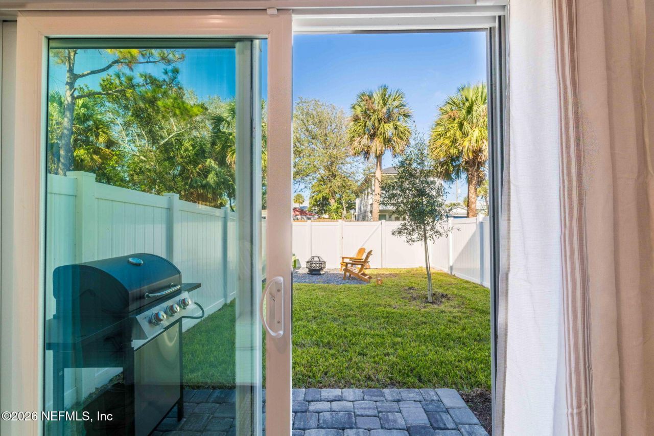 921-925 2nd Avenue S, Jacksonville Beach, FL 32250 Photo