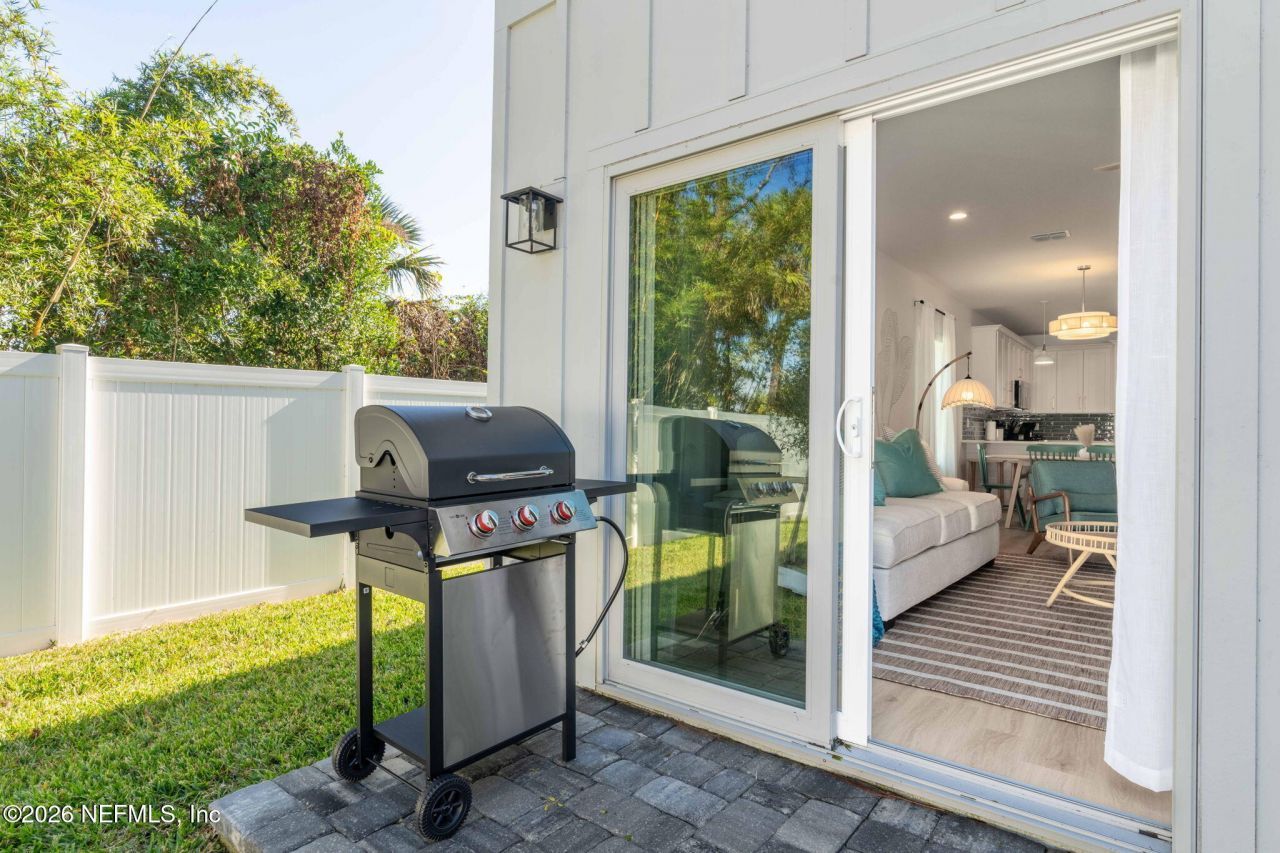 921-925 2nd Avenue S, Jacksonville Beach, FL 32250 Photo