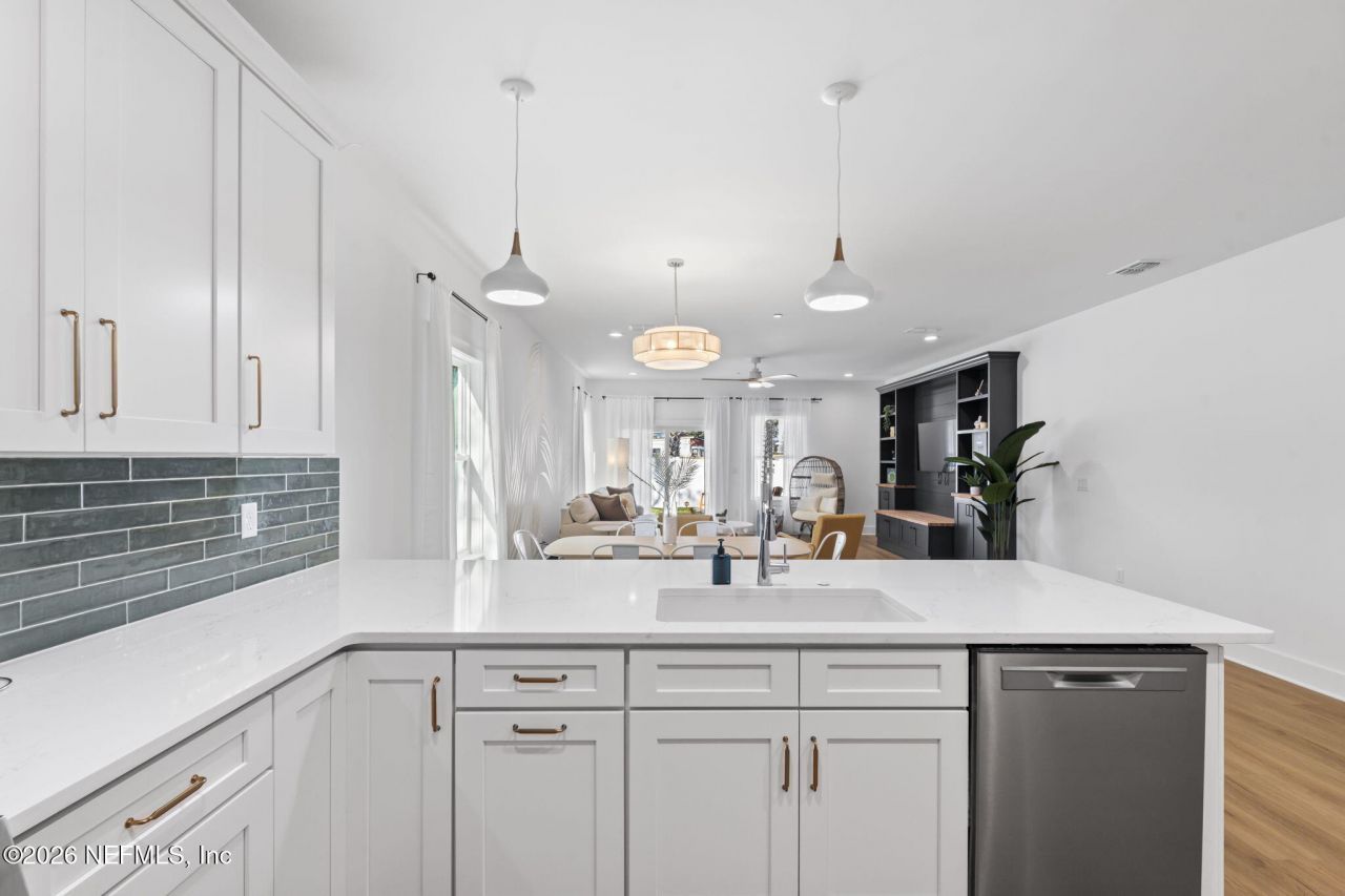 921-925 2nd Avenue S, Jacksonville Beach, FL 32250 Photo