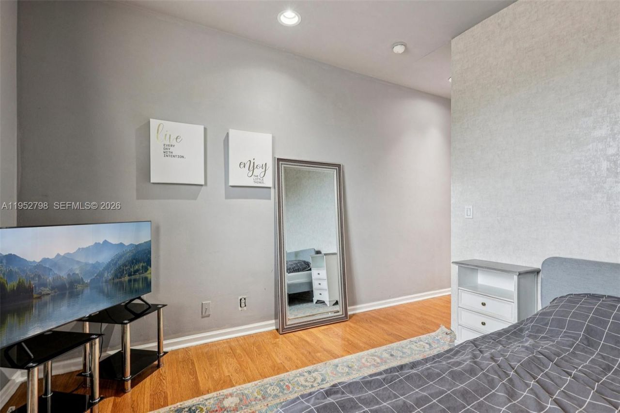 2307 Washington St, Unit 5, Hollywood, FL 33020 Photo