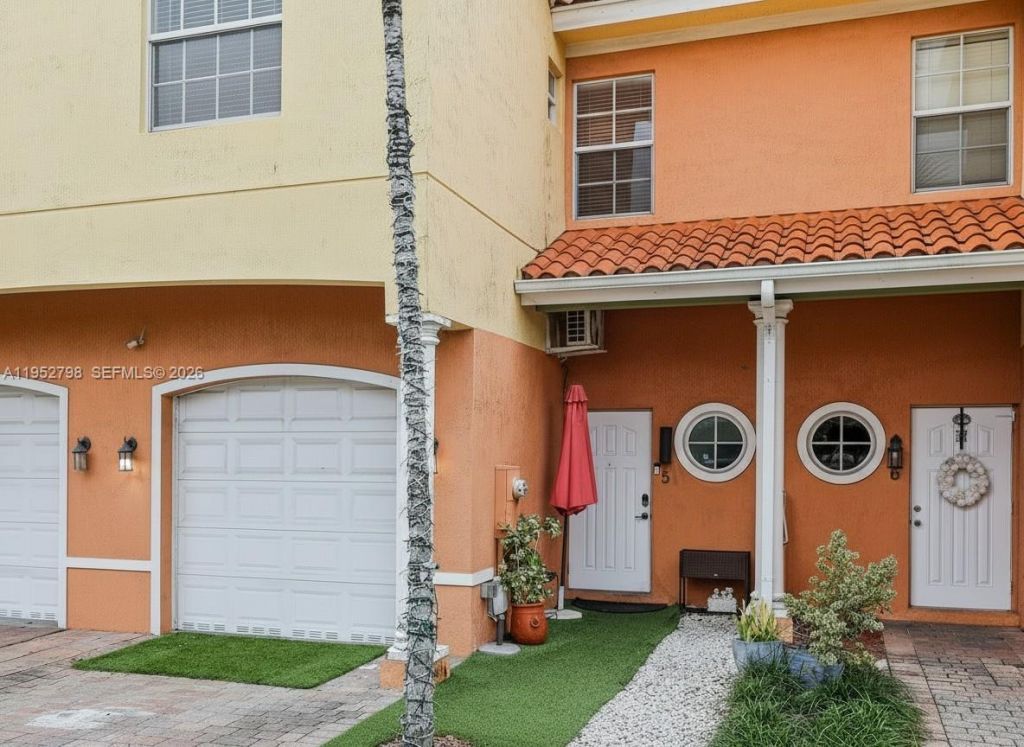 2307 Washington St, Unit 5, Hollywood, FL 33020 Photo