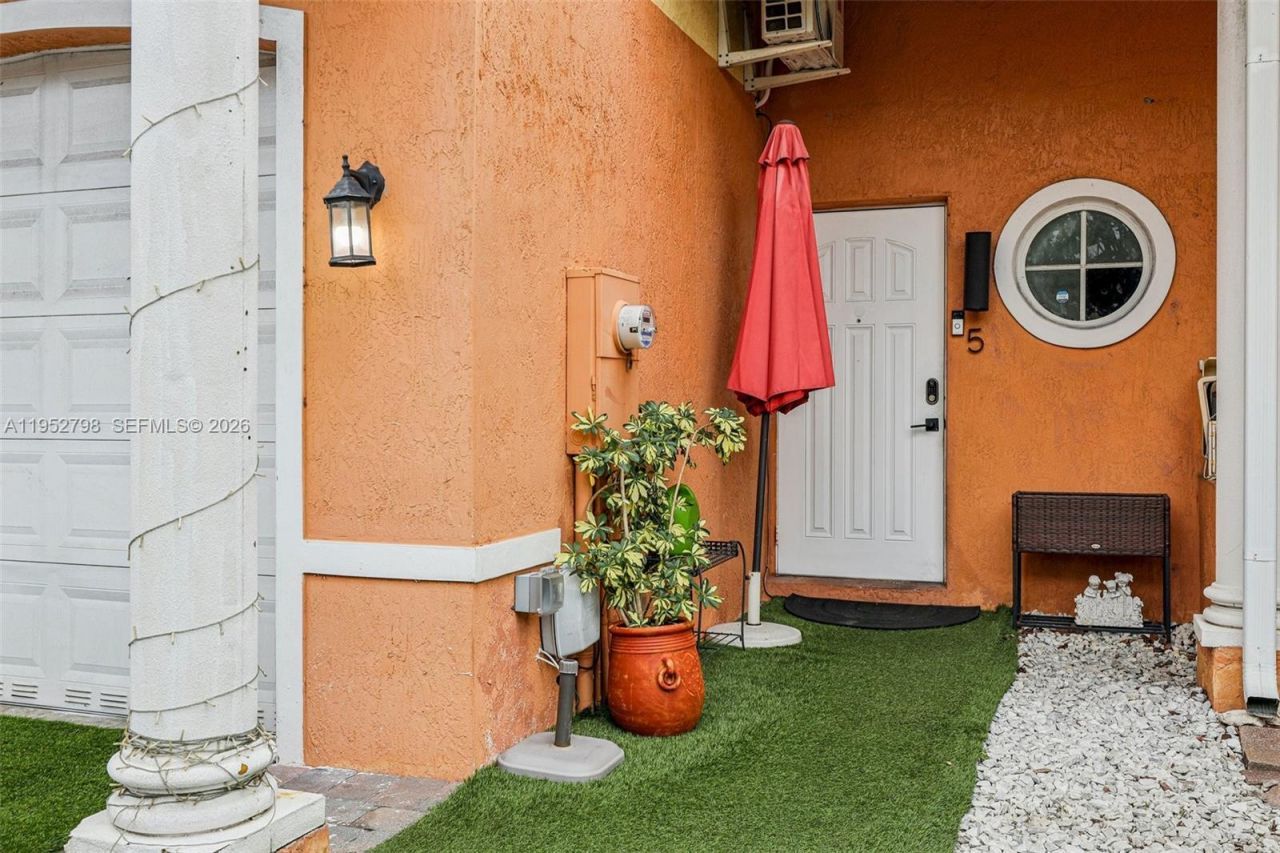 2307 Washington St, Unit 5, Hollywood, FL 33020 Photo
