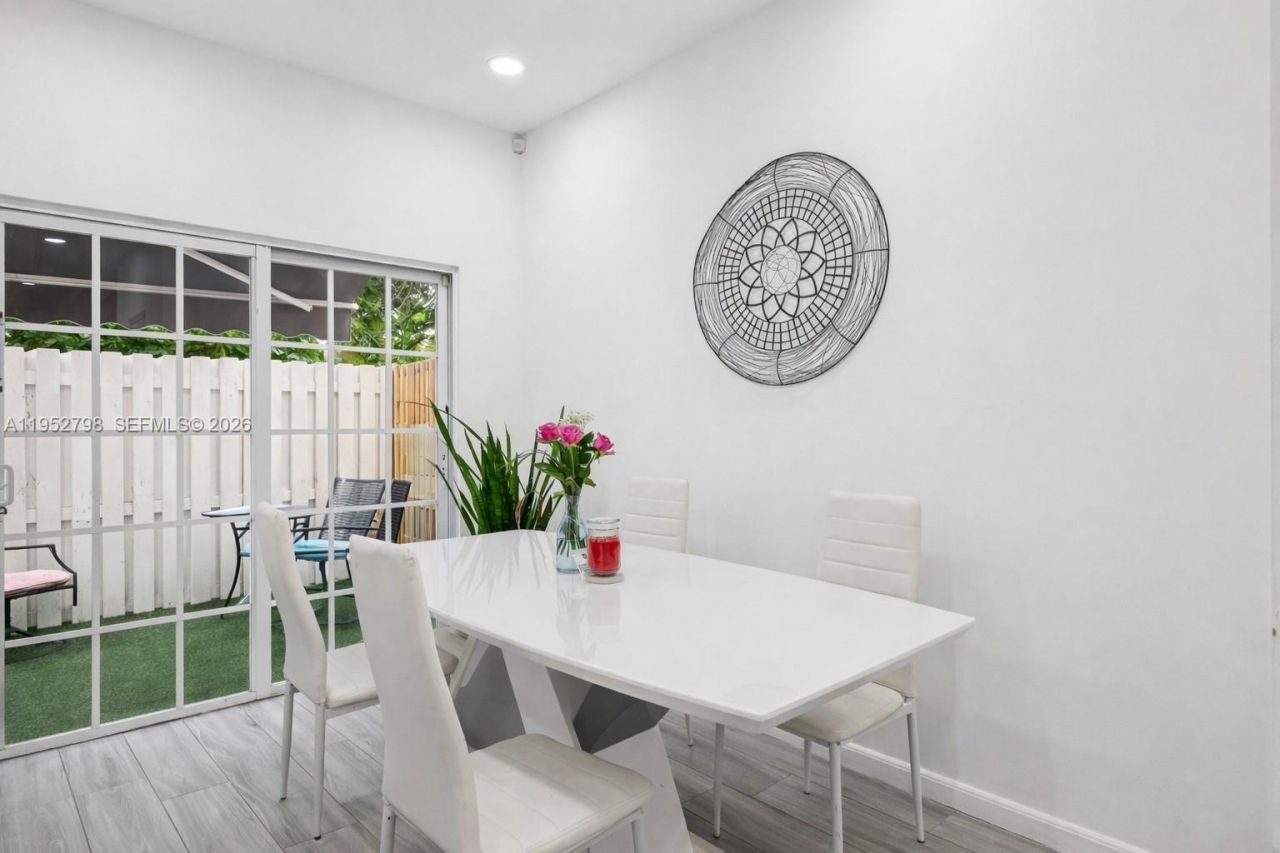 2307 Washington St, Unit 5, Hollywood, FL 33020 Photo