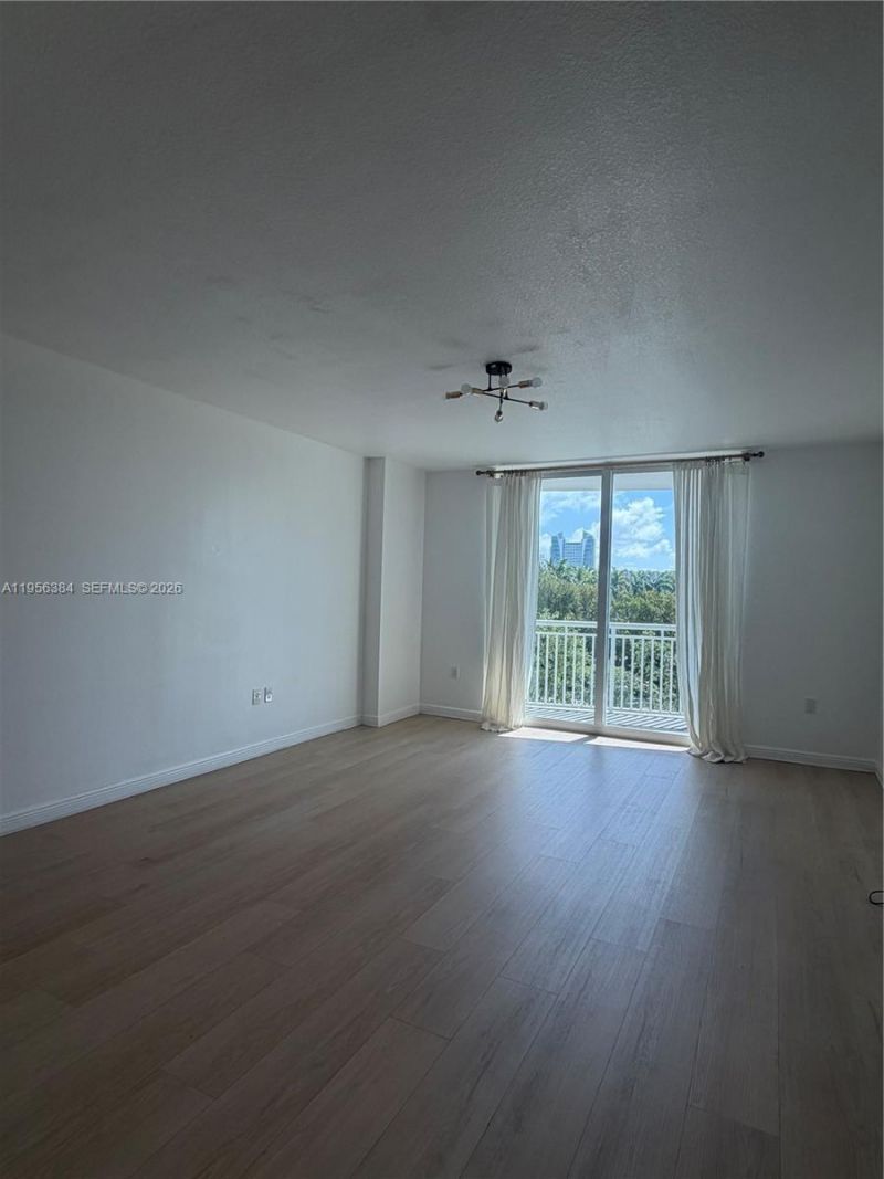 1755 E Hallandale Beach Blvd, Unit 304E, Hallandale Beach, FL 33009 Photo