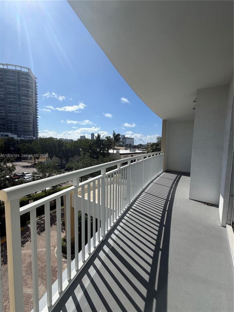 1755 E Hallandale Beach Blvd, Unit 304E, Hallandale Beach, FL 33009 Photo