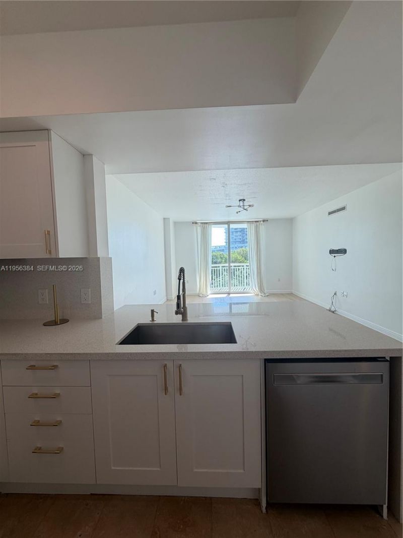 1755 E Hallandale Beach Blvd, Unit 304E, Hallandale Beach, FL 33009 Photo