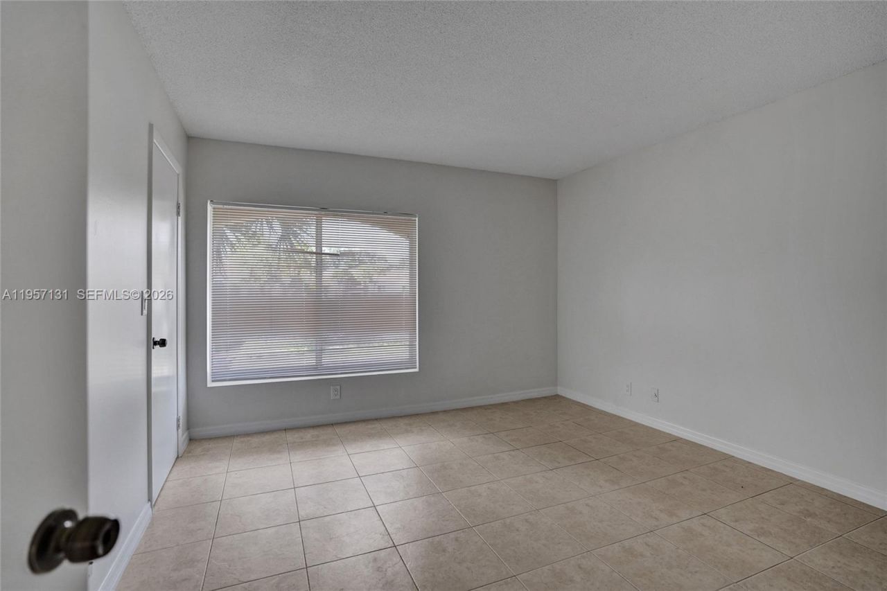 815 W Boynton Beach Boulevard , Unit 7-204, Boynton Beach, FL 33426 Photo