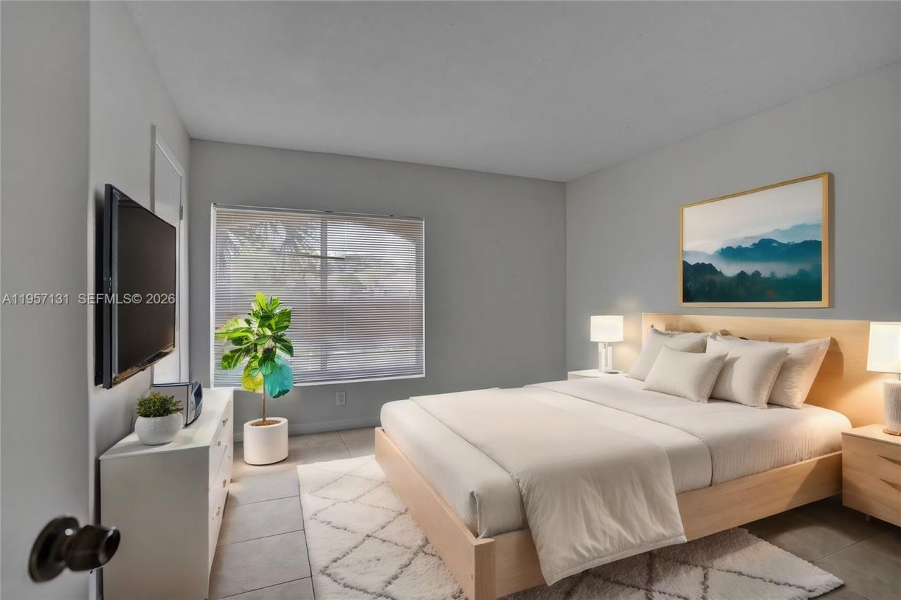 815 W Boynton Beach Boulevard , Unit 7-204, Boynton Beach, FL 33426 Photo