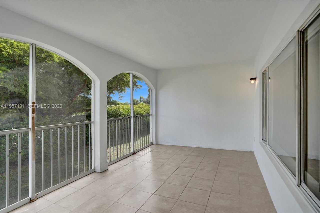 815 W Boynton Beach Boulevard , Unit 7-204, Boynton Beach, FL 33426 Photo
