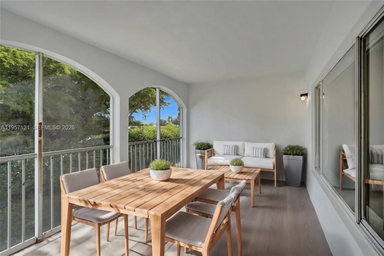 815 W Boynton Beach Boulevard , Unit 7-204, Boynton Beach, FL 33426 Photo