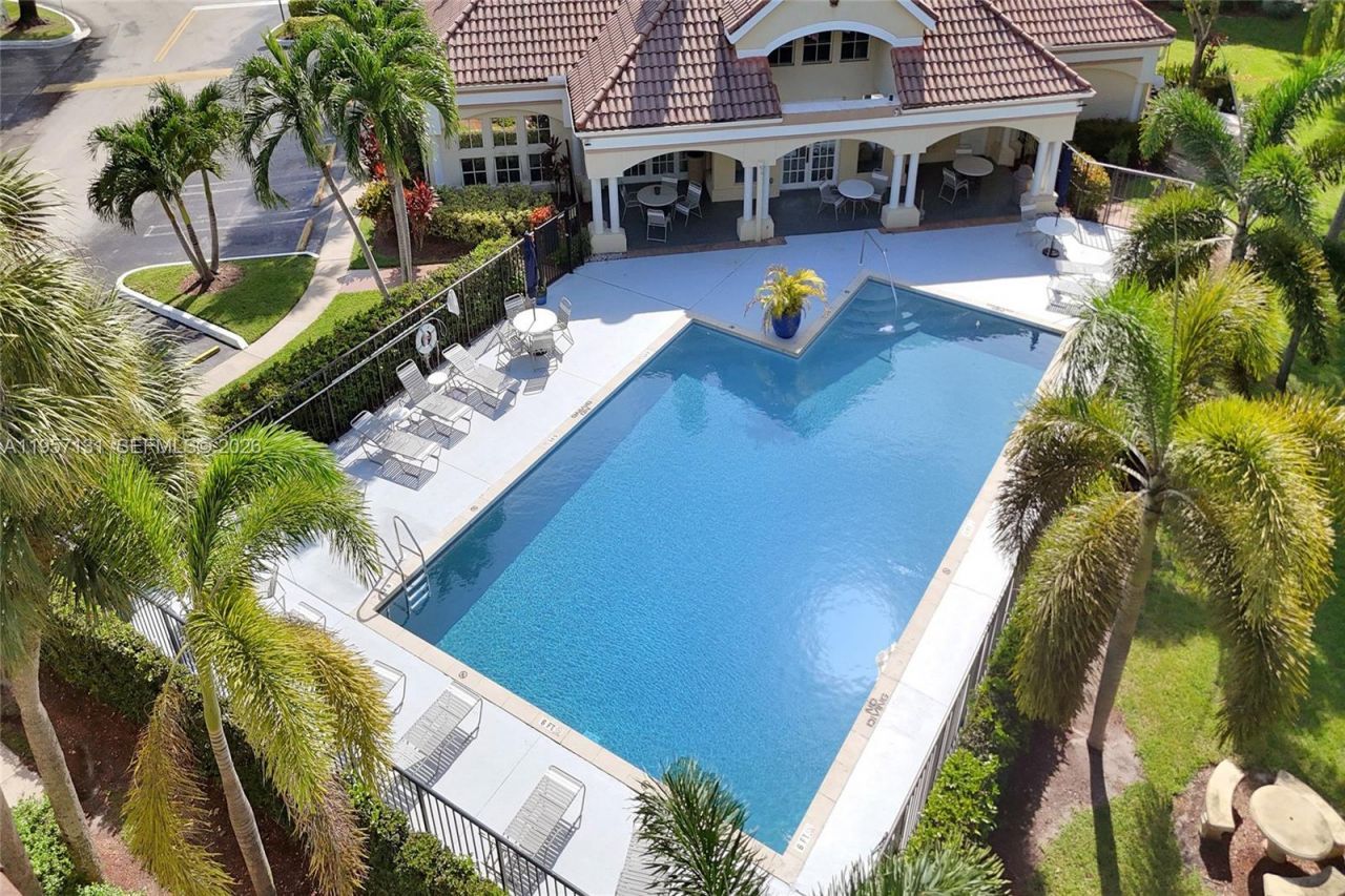 815 W Boynton Beach Boulevard , Unit 7-204, Boynton Beach, FL 33426 Photo