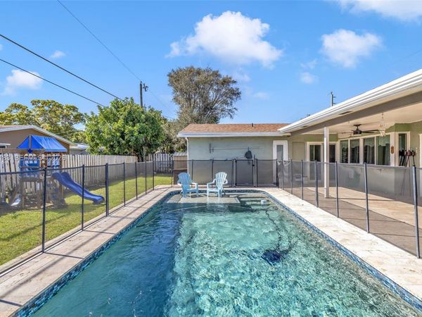 11900 NW 29th Mnr, Sunrise, FL 33323