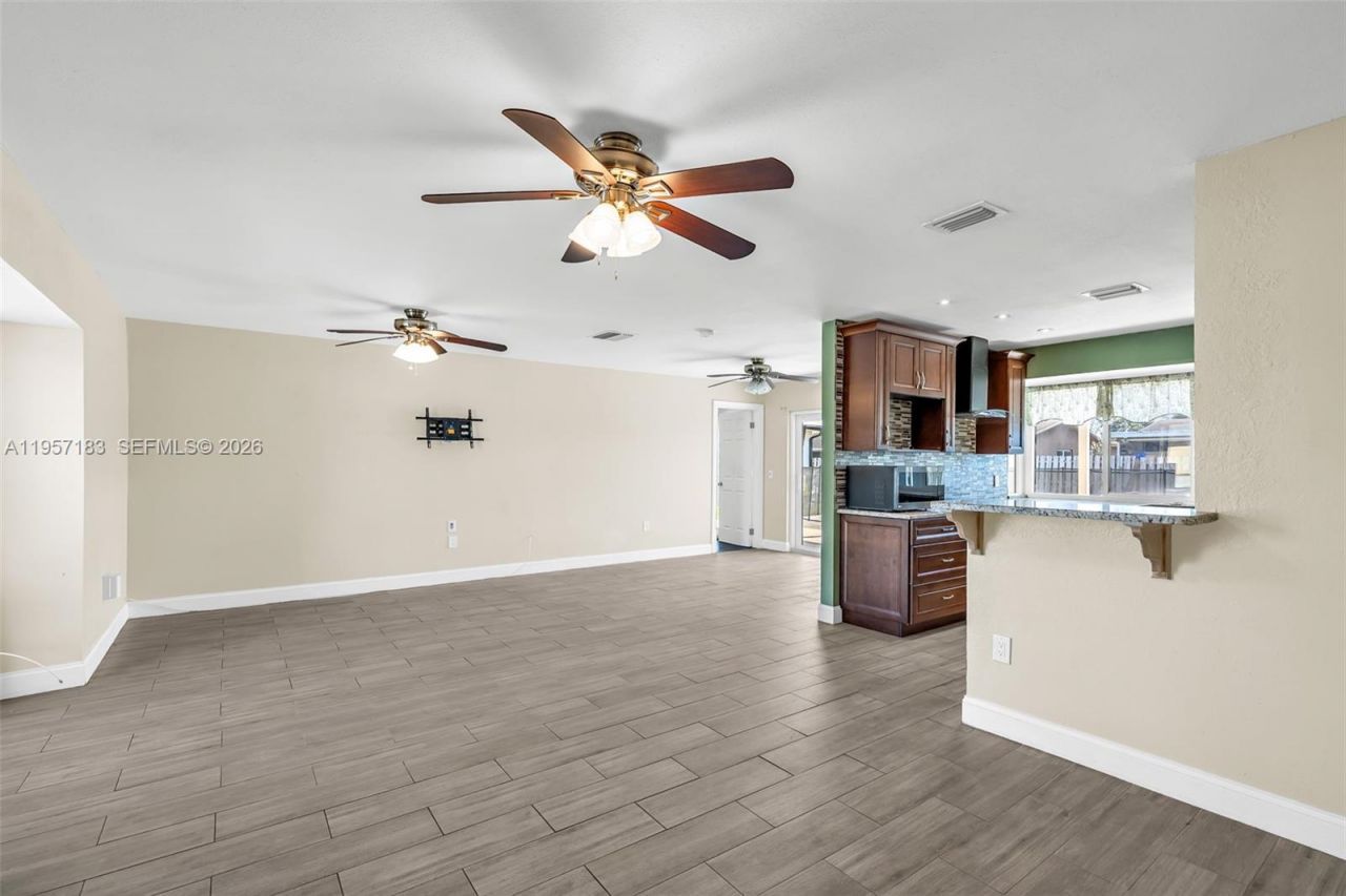 11900 NW 29th Mnr, Sunrise, FL 33323 Photo